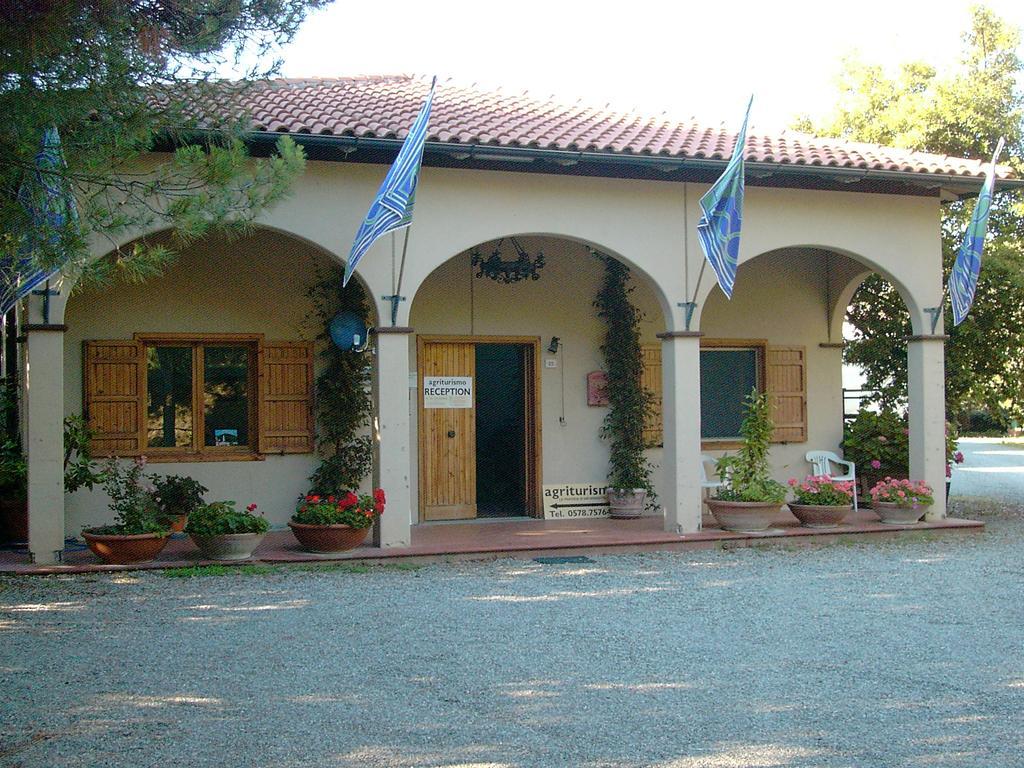 Frateria Di San Benedetto Vila Montepulciano Stazione Exterior foto